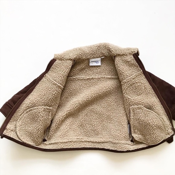 Disneyland resort Paris simba sherpa jacket GUC 2A - Picture 4 of 7